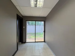 Prime Office/Studio to Let - 218 Corlett Drive, Bramley, Johannesburg