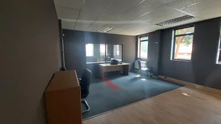 118m² square meter office unit for sale in Lyttelton Manor
