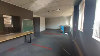 118m² square meter office unit for sale in Lyttelton Manor