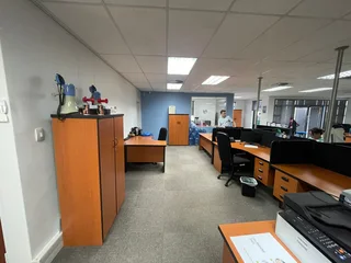 3,151 square meter Space for Sale in Die Hoewes with back up power.