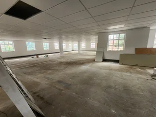 348 sqm Office To Let – Erasmuskloof – Customisable White-Box Space