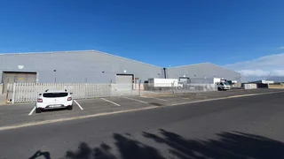 5977m² Warehouse TO LET in new development in Montague Gardens