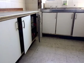 Calling all property Investors! This building is located in the heart of Durban CBD and you will ...