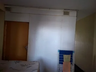 Calling all property Investors! This building is located in the heart of Durban CBD and you will ...