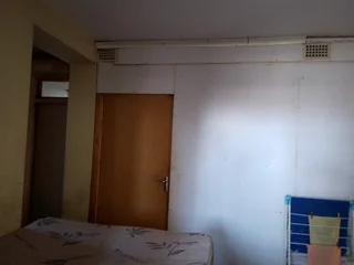 Calling all property Investors! This building is located in the heart of Durban CBD and you will ...