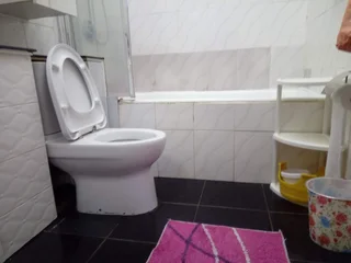 Neat and Move-In-Ready! Prime Durban Central Apartment! Well-maintained building - Close to ameni...