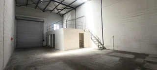 Stellenberg Road, Parow Industrial