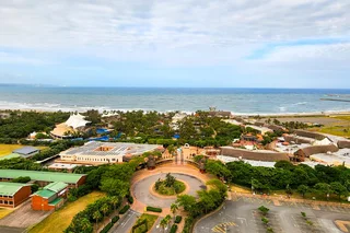 Apartment with sea views - To Let