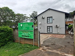 Prime Commercial Space Available to Let in La Lucia.