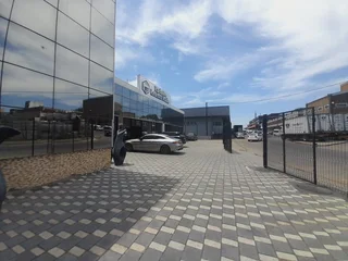 Prime Commercial Building available to let in Pinetown