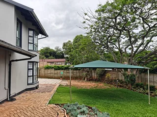 Prime Commercial Space Available to Let in La Lucia.