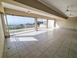 Unfurnished Apartment in the La Lucia Ridge
