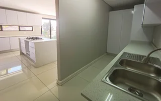 Stunning Townhouse in Izinga