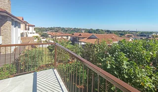 Stunning Townhouse in Izinga