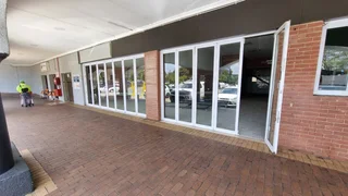 238m² Retail Restaurant Space To Let – Queenswood – Prime Whitebox Opportunity