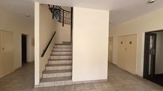 2,000 Square meter office unit to let in Highveld with highway access