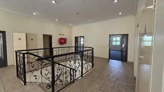 2,000 Square meter office unit to let in Highveld with highway access