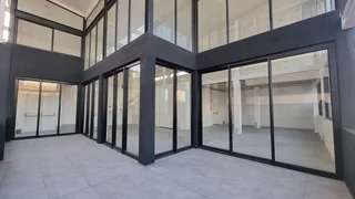 330m² Office To Let in Harrington Street in the heart of Zonnebloem