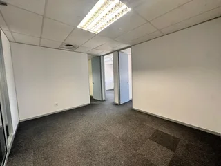 169m² Office To Let In Cape Town Sea And Mountain Views