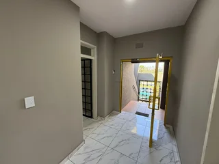 Office Space to Let - 391 Ontdekkers Road, Florida, Roodepoort