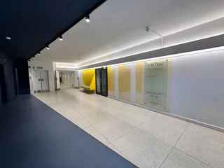 504m² Office To Let In Cape Town Shared Atrium