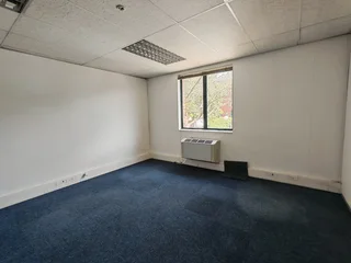 113m² Prime Office Space To Let – Menlyn – Modern, Secure &amp; No Loadshedding