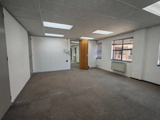 107m² Office Space To Let – Menlyn – Modern Unit With Balcony &amp; Backup Power