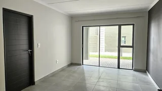 Spacious, secure &amp; modern living