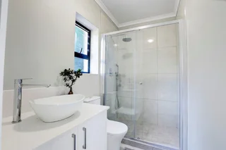 1 BEROOM COTTAGE IN KENRIDGE (Fully Furnished)