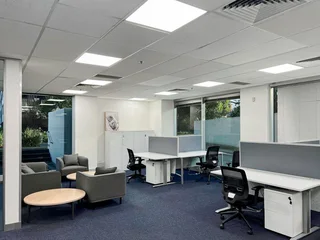Book open plan office space for businesses of all sizes in Regus The Foundry