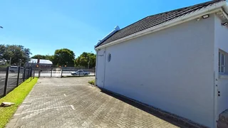 Highly visible commercial property with ample onsite parking