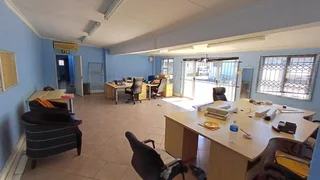 Highly visible commercial property with ample onsite parking