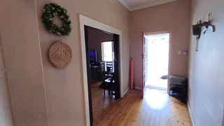 Prime location with high visibility and ample versatility