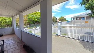 Prime location with high visibility and ample versatility