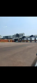 Secure 1-Bedroom And 1-Bathroom Apartment In Benacre Lane, Modderfontein