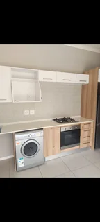 Secure 1-Bedroom And 1-Bathroom Apartment In Benacre Lane, Modderfontein