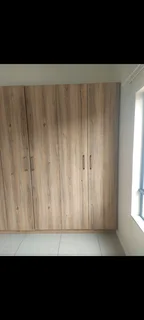 Secure 1-Bedroom And 1-Bathroom Apartment In Benacre Lane, Modderfontein