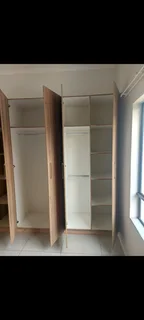 Secure 1-Bedroom And 1-Bathroom Apartment In Benacre Lane, Modderfontein