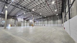 2945m2 AAA-Grade Warehouse To Let in Blackheath Industrial