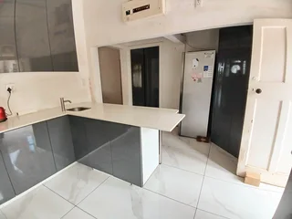 4 bedroom house for sale in upper Glenwood