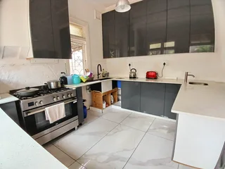 4 bedroom house for sale in upper Glenwood