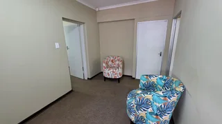 60 sqm Office To Let – Menlo Park – High-Visibility Main Road Location