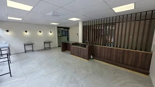 150sqm Office To Let – Menlo Park – Modern Glass-Fitted Unit With Prime Visibility