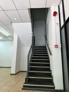 154m² Retail Space To Let In Cape Town With High Visibility