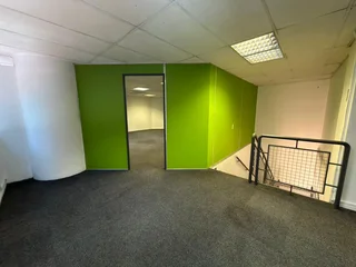 154m² Retail Space To Let In Cape Town With High Visibility
