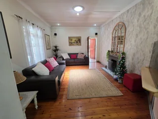 Stylish and Spotless Family Home with Flatlet, Entertainment Area &amp; Pool