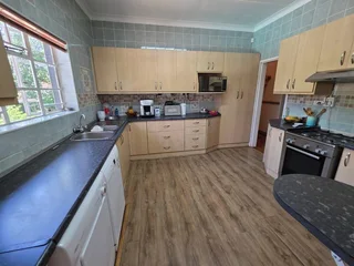 Stylish and Spotless Family Home with Flatlet, Entertainment Area &amp; Pool