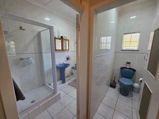 Stylish and Spotless Family Home with Flatlet, Entertainment Area &amp; Pool