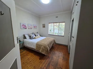 Stylish and Spotless Family Home with Flatlet, Entertainment Area &amp; Pool