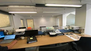 Prime 1059sqm Office For sale